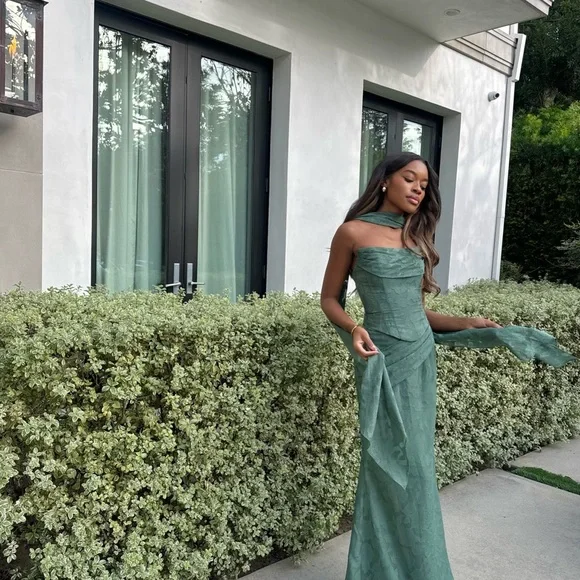 Azazie Emerald Green Strapless Maxi Gown with Scarf - Picture 2 of 3